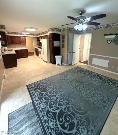 549 N Skyline Drive Seven Hills OH 44131