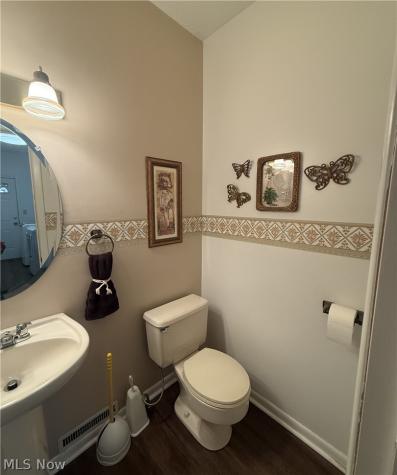 549 N Skyline Drive Seven Hills OH 44131