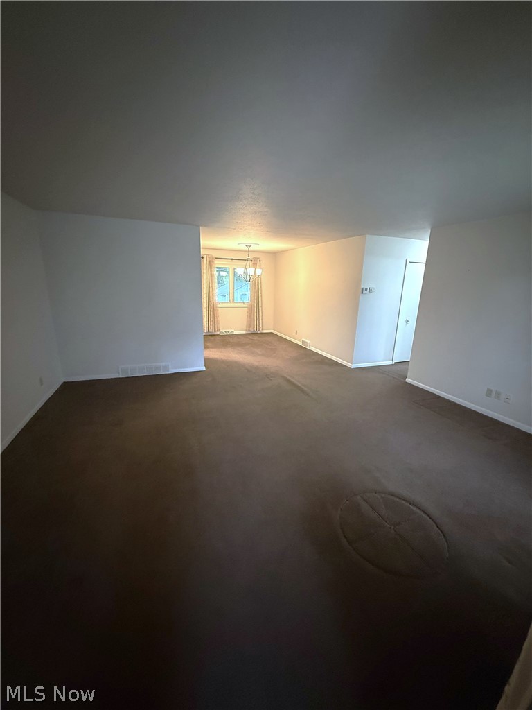 549 N Skyline Drive Seven Hills OH 44131