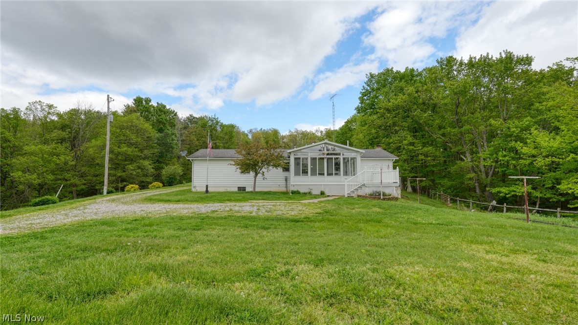 7312 Bowie Road Cambridge OH 43725
