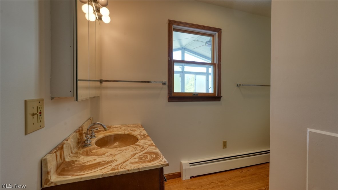 7312 Bowie Road Cambridge OH 43725