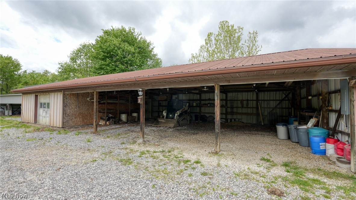 7312 Bowie Road Cambridge OH 43725