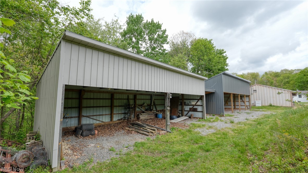 7312 Bowie Road Cambridge OH 43725