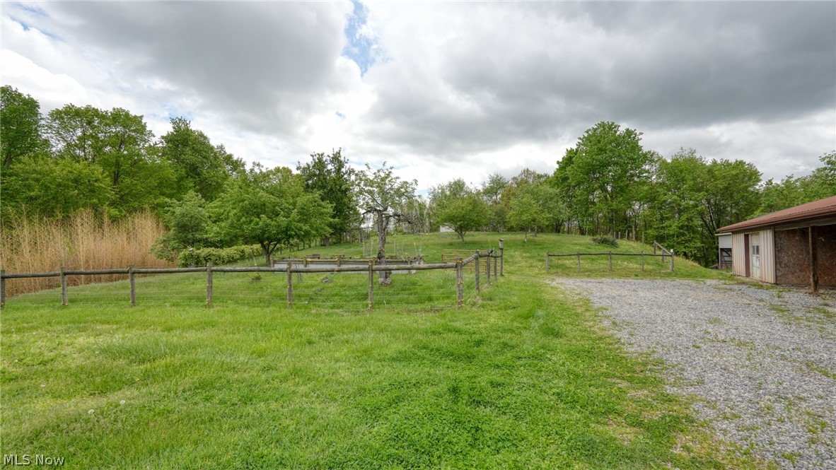 7312 Bowie Road Cambridge OH 43725