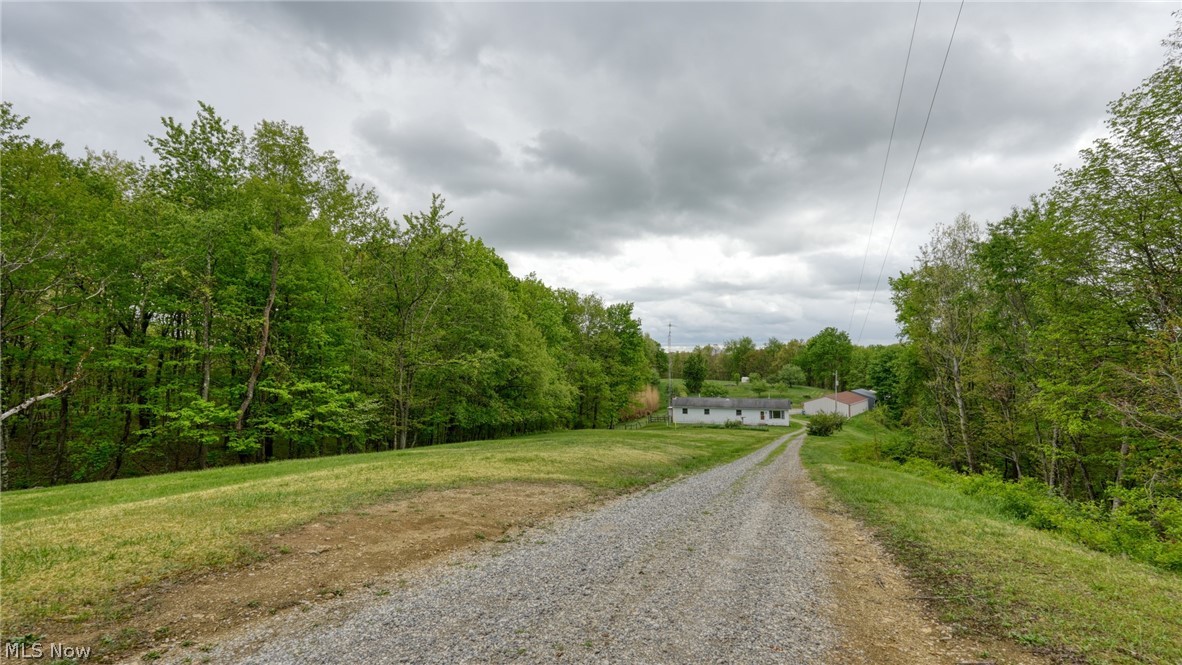 7312 Bowie Road Cambridge OH 43725