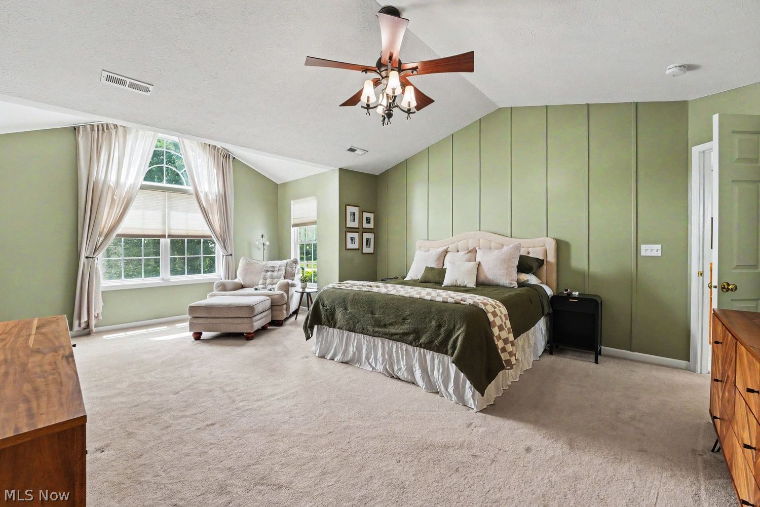 1487 Greenfield Lane Painesville OH 44077