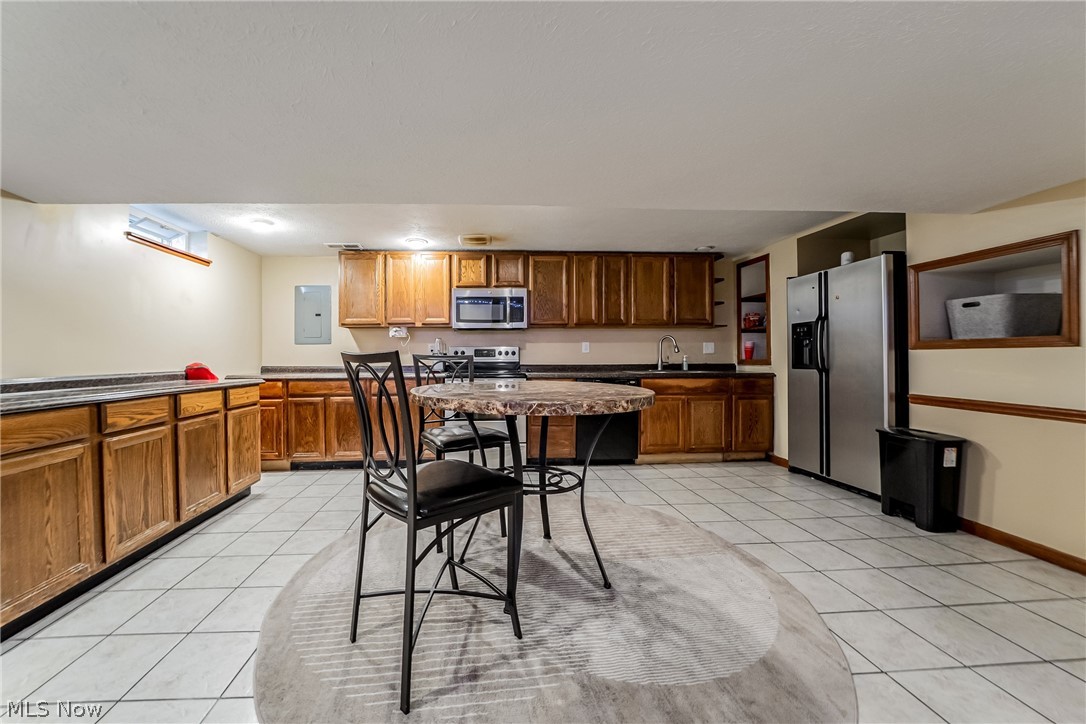 18903 Heritage Trail Strongsville OH 44136