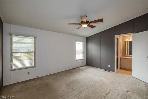 10 Corktree Drive Olmsted Twp OH 44138