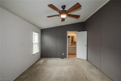 10 Corktree Drive Olmsted Twp OH 44138