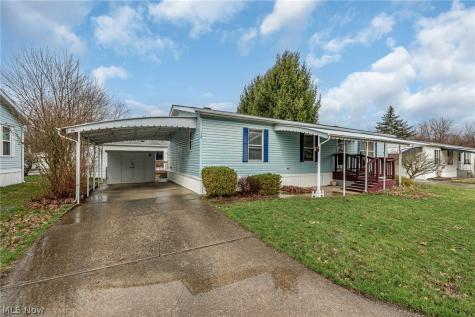 10 Corktree Drive Olmsted Twp OH 44138