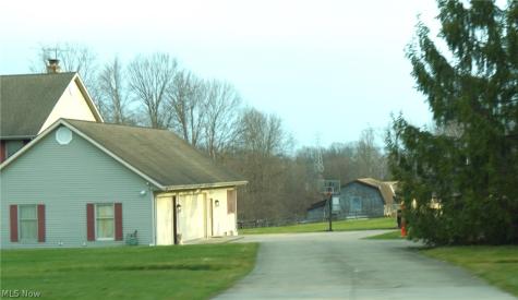 39335 Bainbridge Road Solon OH 44139