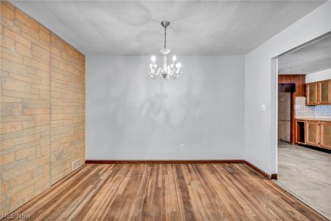 5452 Hauserman Road Parma OH 44130