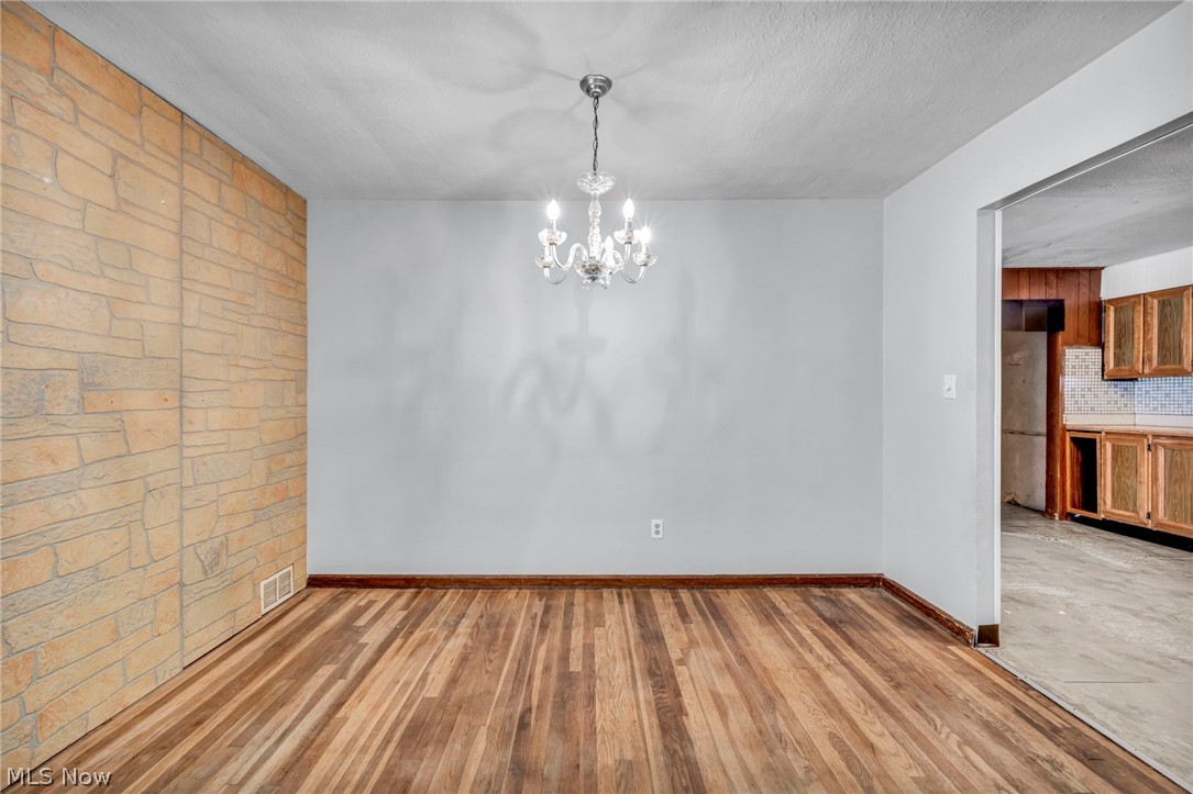 5452 Hauserman Road Parma OH 44130