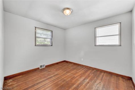 5452 Hauserman Road Parma OH 44130