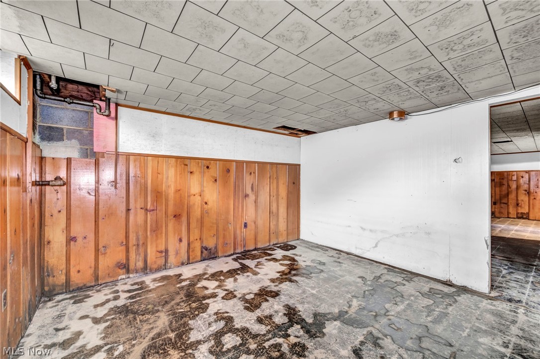 5452 Hauserman Road Parma OH 44130