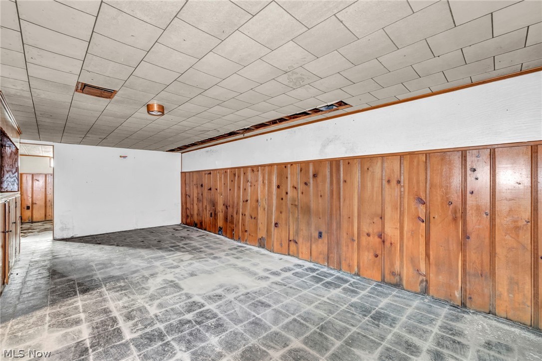 5452 Hauserman Road Parma OH 44130