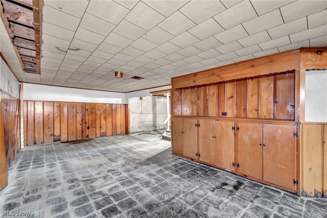 5452 Hauserman Road Parma OH 44130