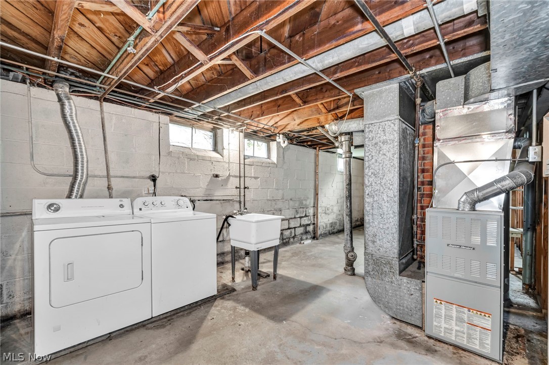 5452 Hauserman Road Parma OH 44130