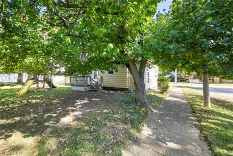 5452 Hauserman Road Parma OH 44130