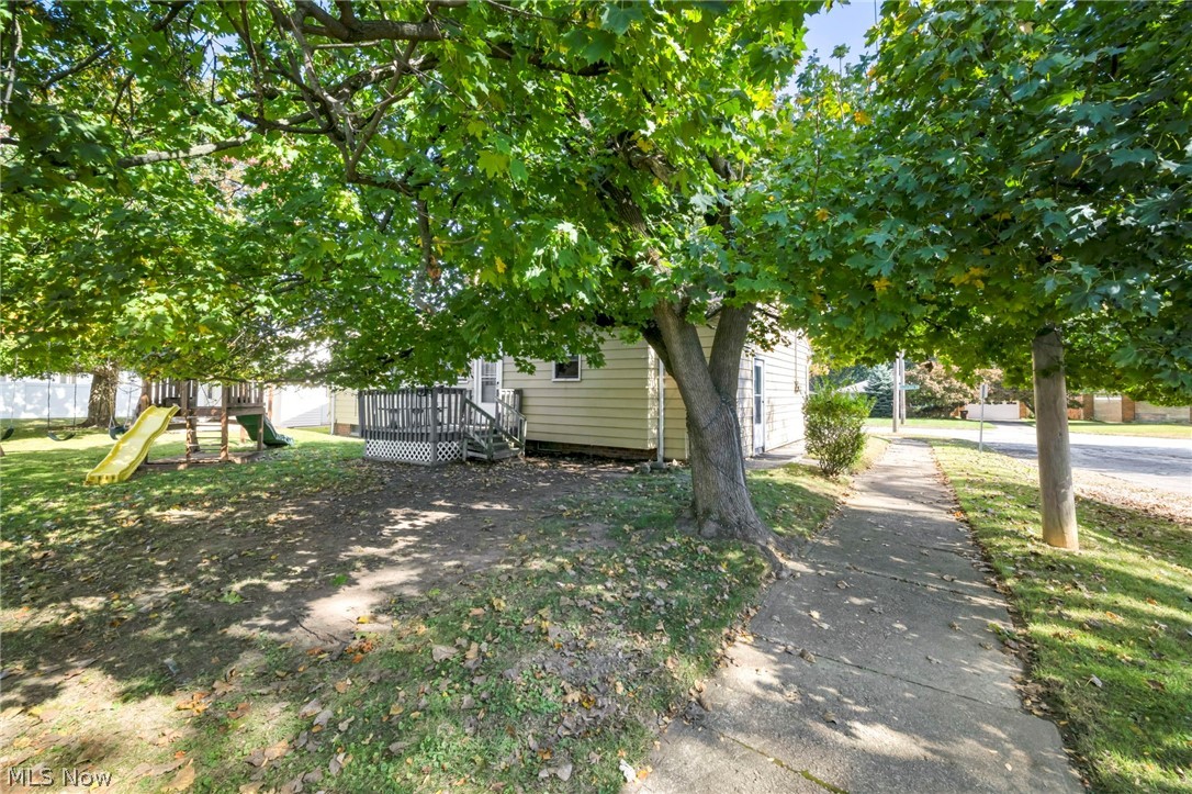 5452 Hauserman Road Parma OH 44130
