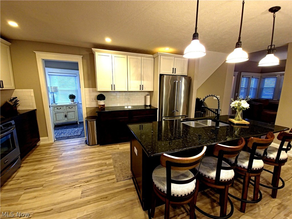 18810 Sloane Avenue Lakewood OH 44107