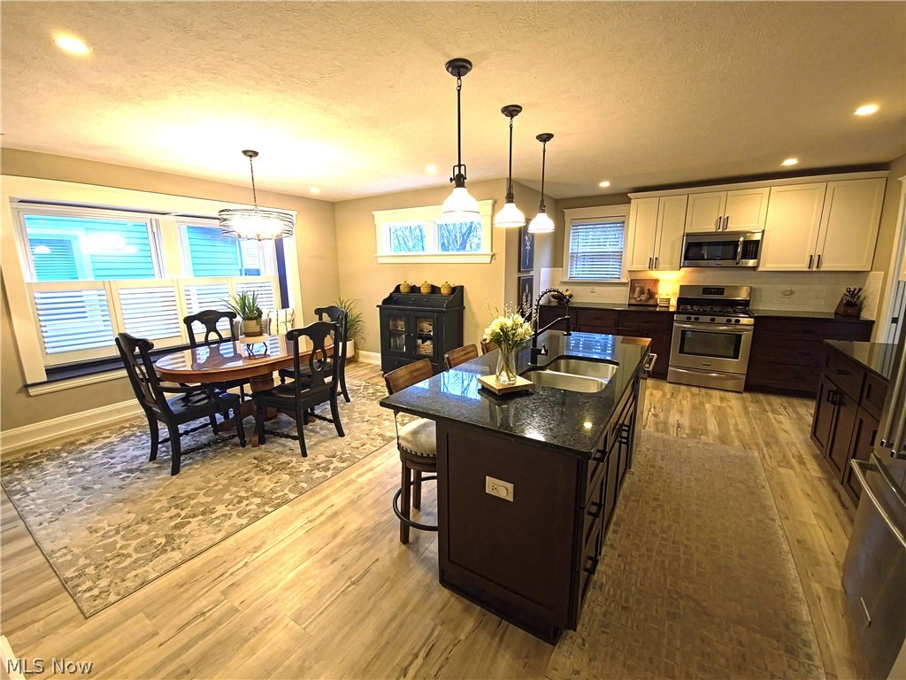18810 Sloane Avenue Lakewood OH 44107