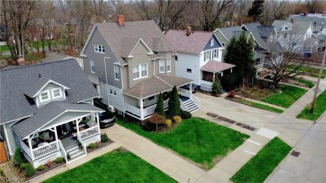 18810 Sloane Avenue Lakewood OH 44107