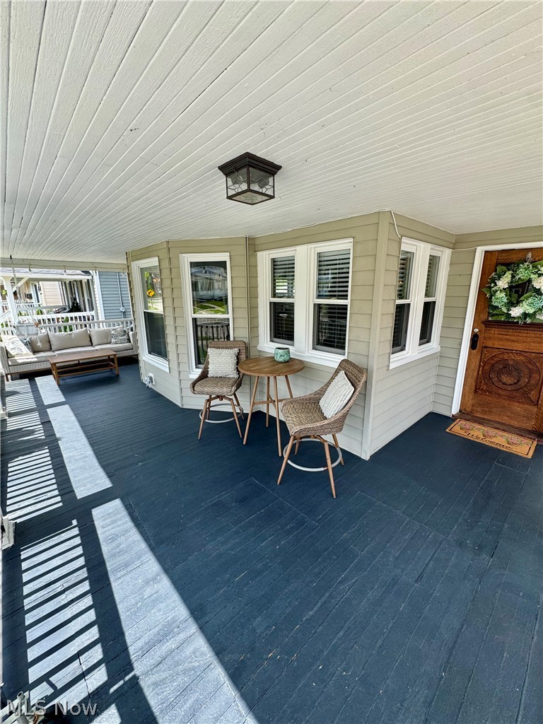 18810 Sloane Avenue Lakewood OH 44107
