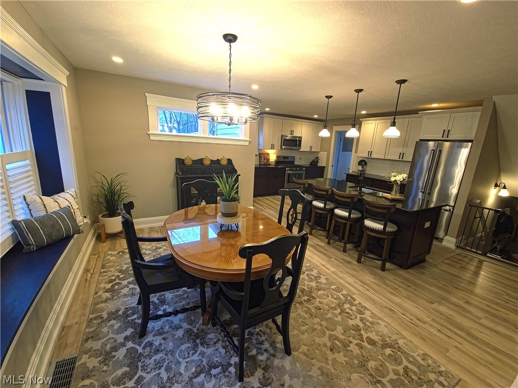 18810 Sloane Avenue Lakewood OH 44107