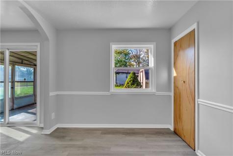 6470 Aylesworth Drive Parma Heights OH 44130