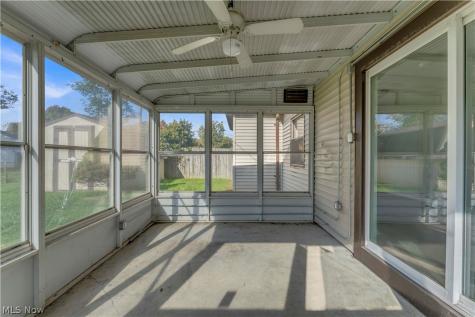 6470 Aylesworth Drive Parma Heights OH 44130