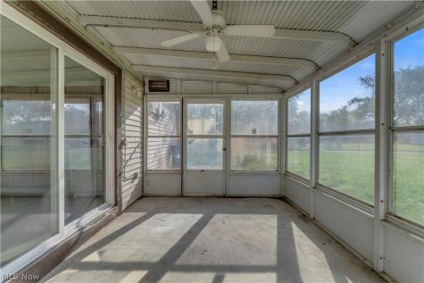 6470 Aylesworth Drive Parma Heights OH 44130