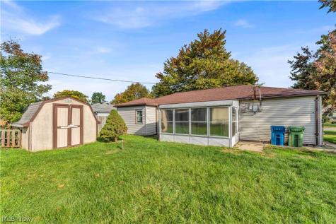 6470 Aylesworth Drive Parma Heights OH 44130