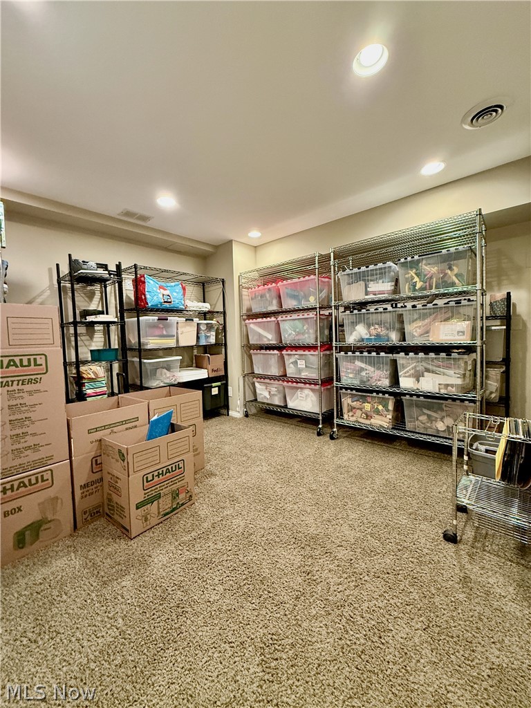 4215 Quail Hollow Circle Stow OH 44224