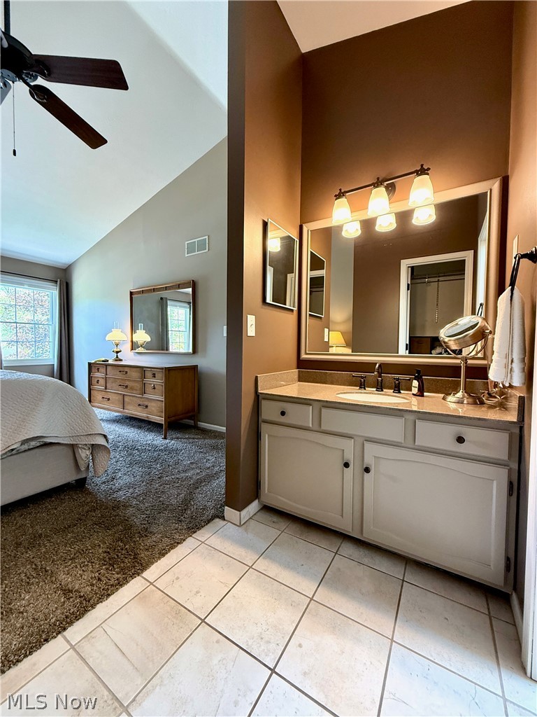 4215 Quail Hollow Circle Stow OH 44224