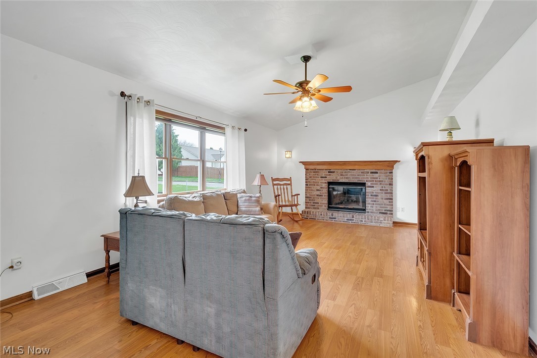 6369 Ridgeview Avenue Austintown OH 44515
