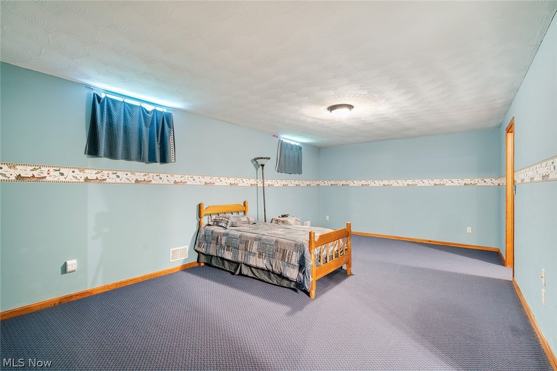 6369 Ridgeview Avenue Austintown OH 44515