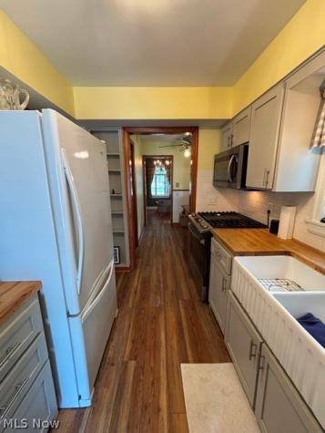 93 Harcourt Drive Akron OH 44313
