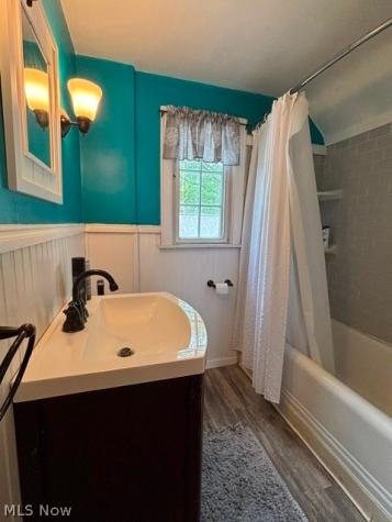 93 Harcourt Drive Akron OH 44313