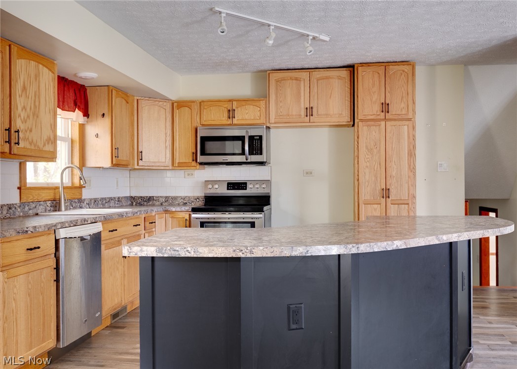 9416 Kieffer Road Mantua OH 44255