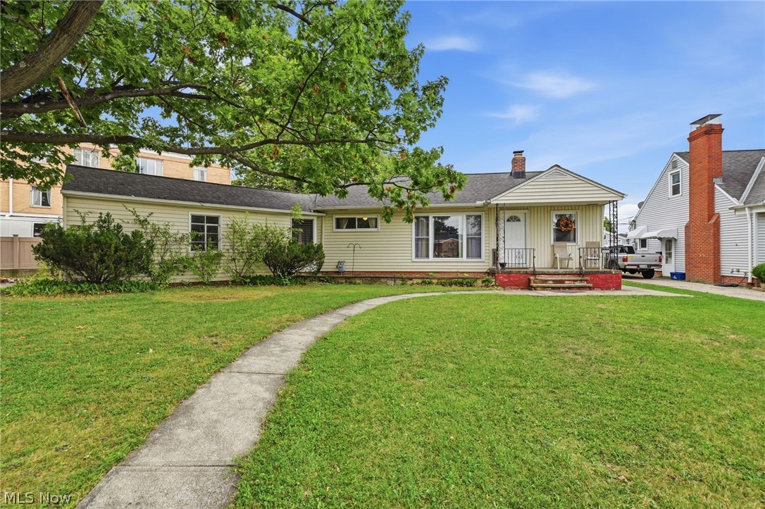 16285 Craigmere Drive Middleburg Heights OH 44130