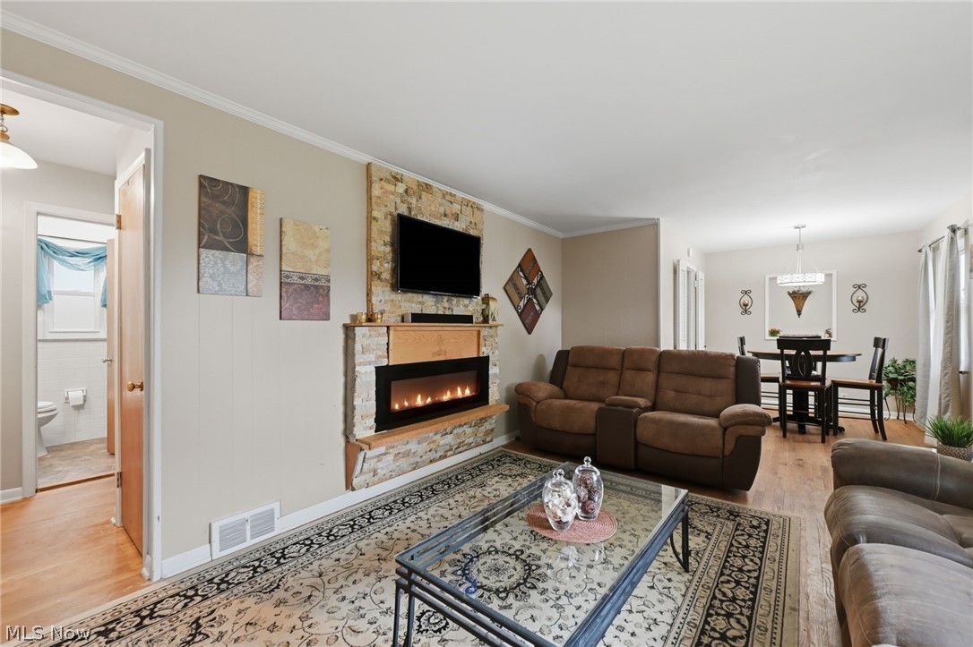 16285 Craigmere Drive Middleburg Heights OH 44130