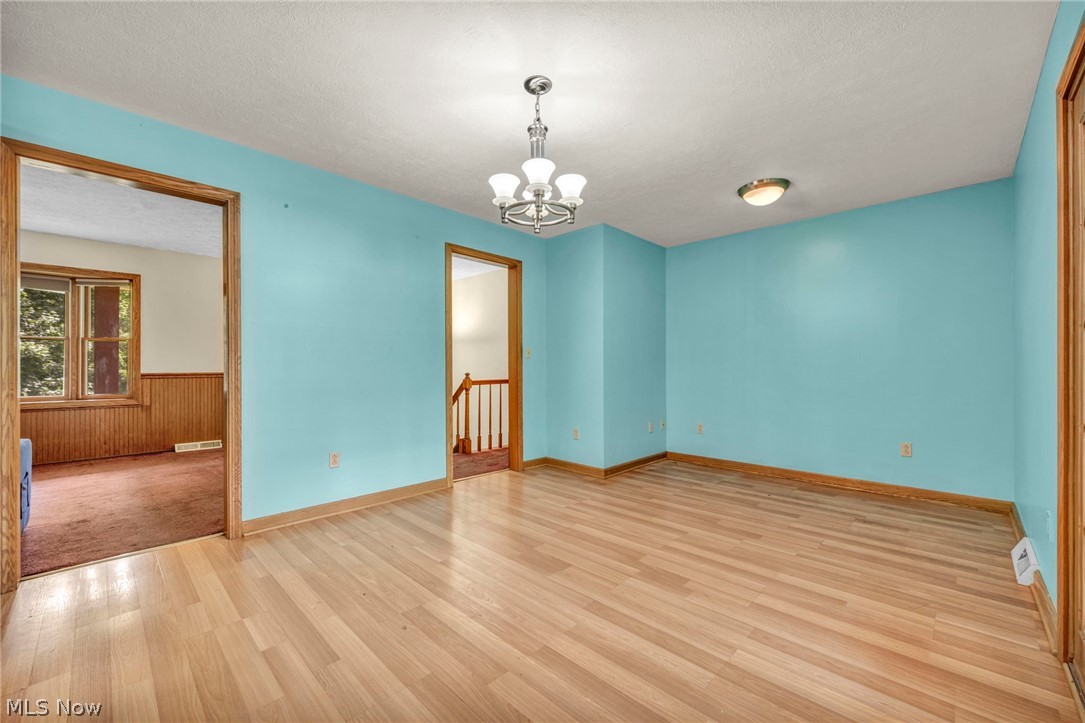 275 Smedley Drive Washingtonville OH 44490