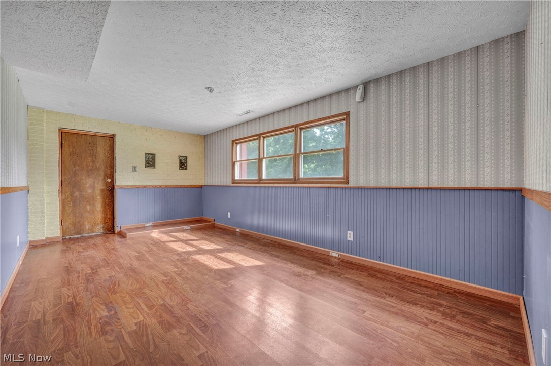 275 Smedley Drive Washingtonville OH 44490