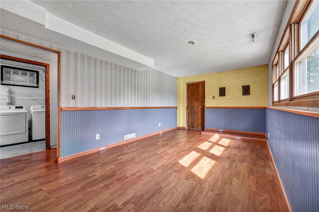 275 Smedley Drive Washingtonville OH 44490