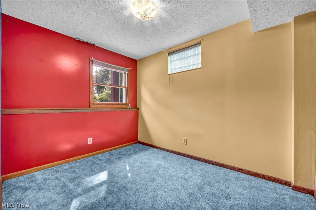 275 Smedley Drive Washingtonville OH 44490