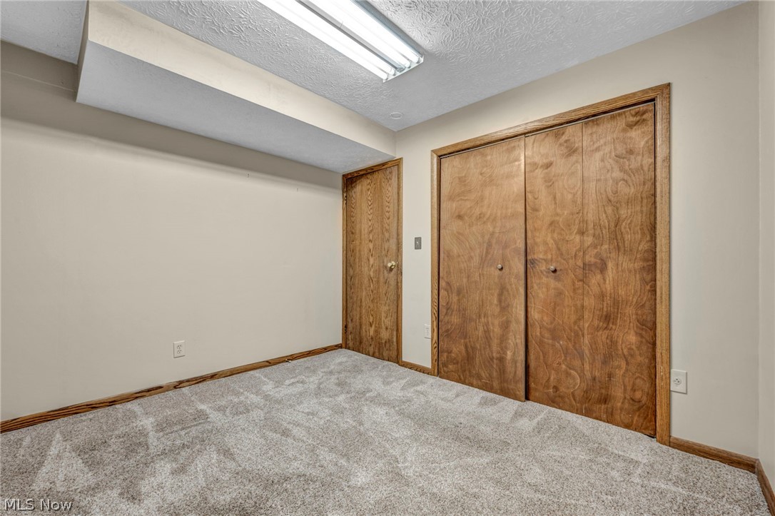 275 Smedley Drive Washingtonville OH 44490