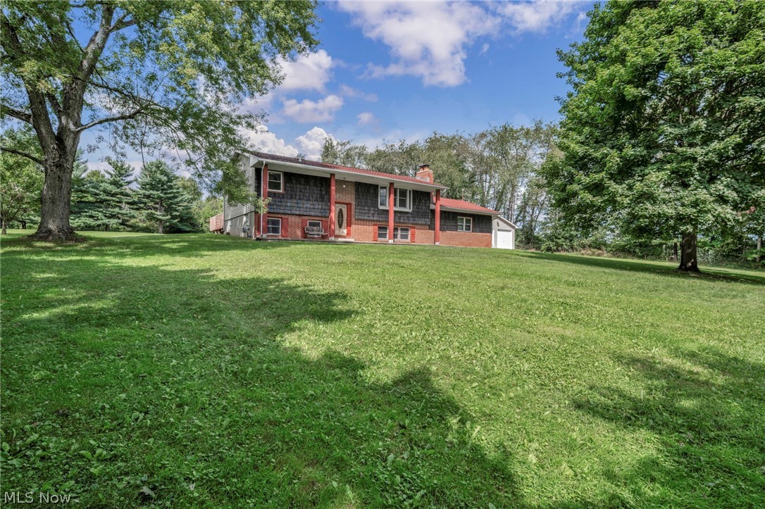 275 Smedley Drive Washingtonville OH 44490