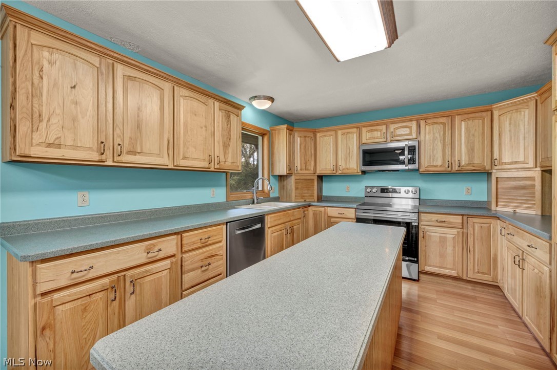 275 Smedley Drive Washingtonville OH 44490