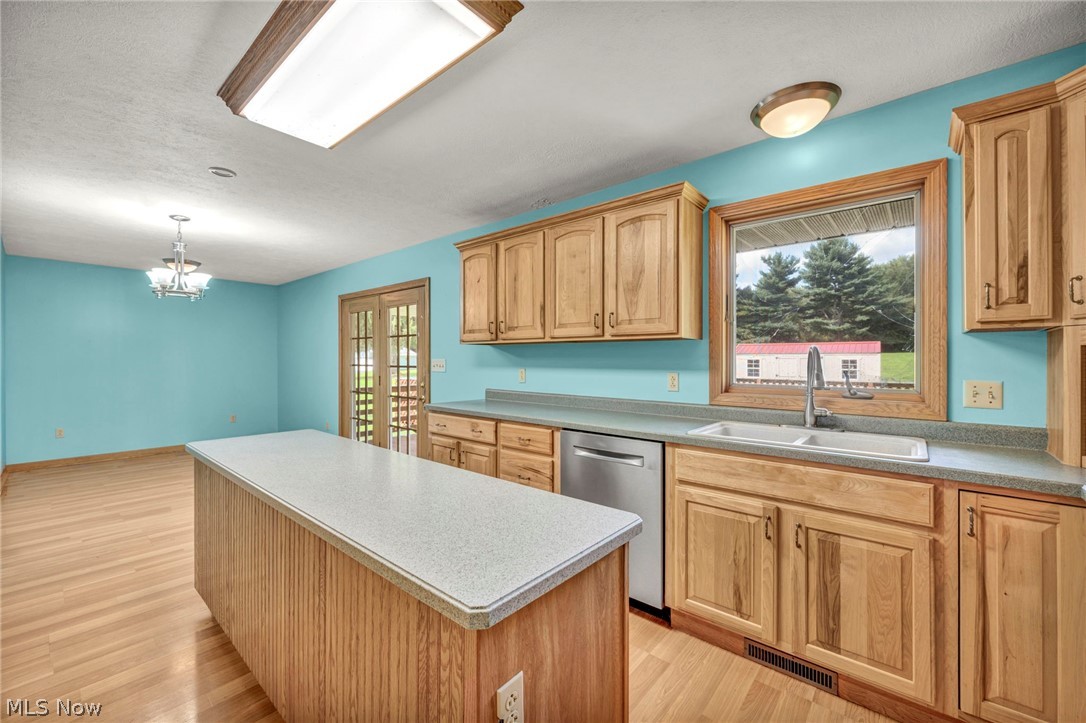 275 Smedley Drive Washingtonville OH 44490